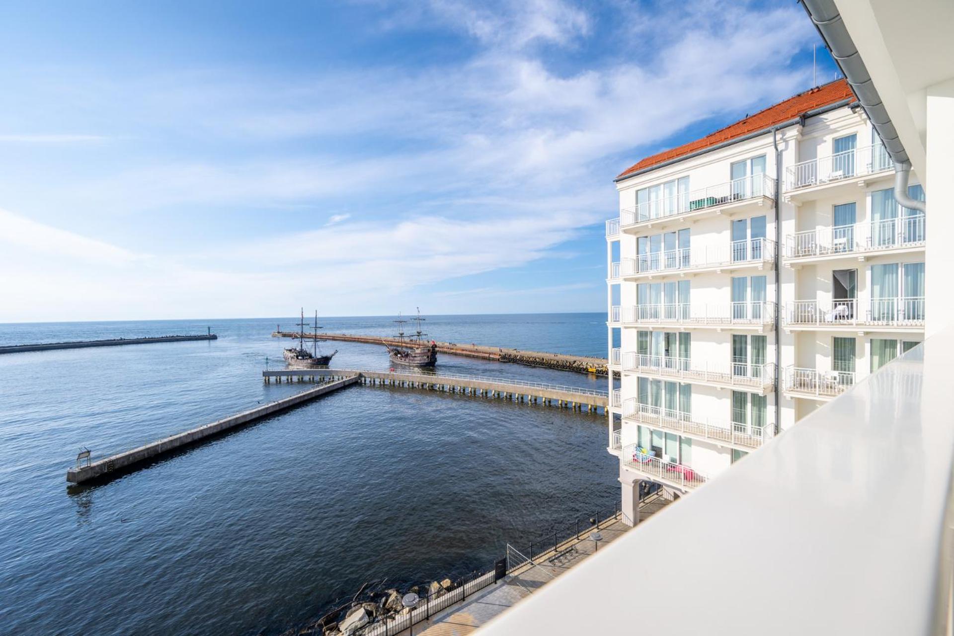 Aparthotel Sea Collection By Marina Royale Ujście-Darłowskie Exterior foto