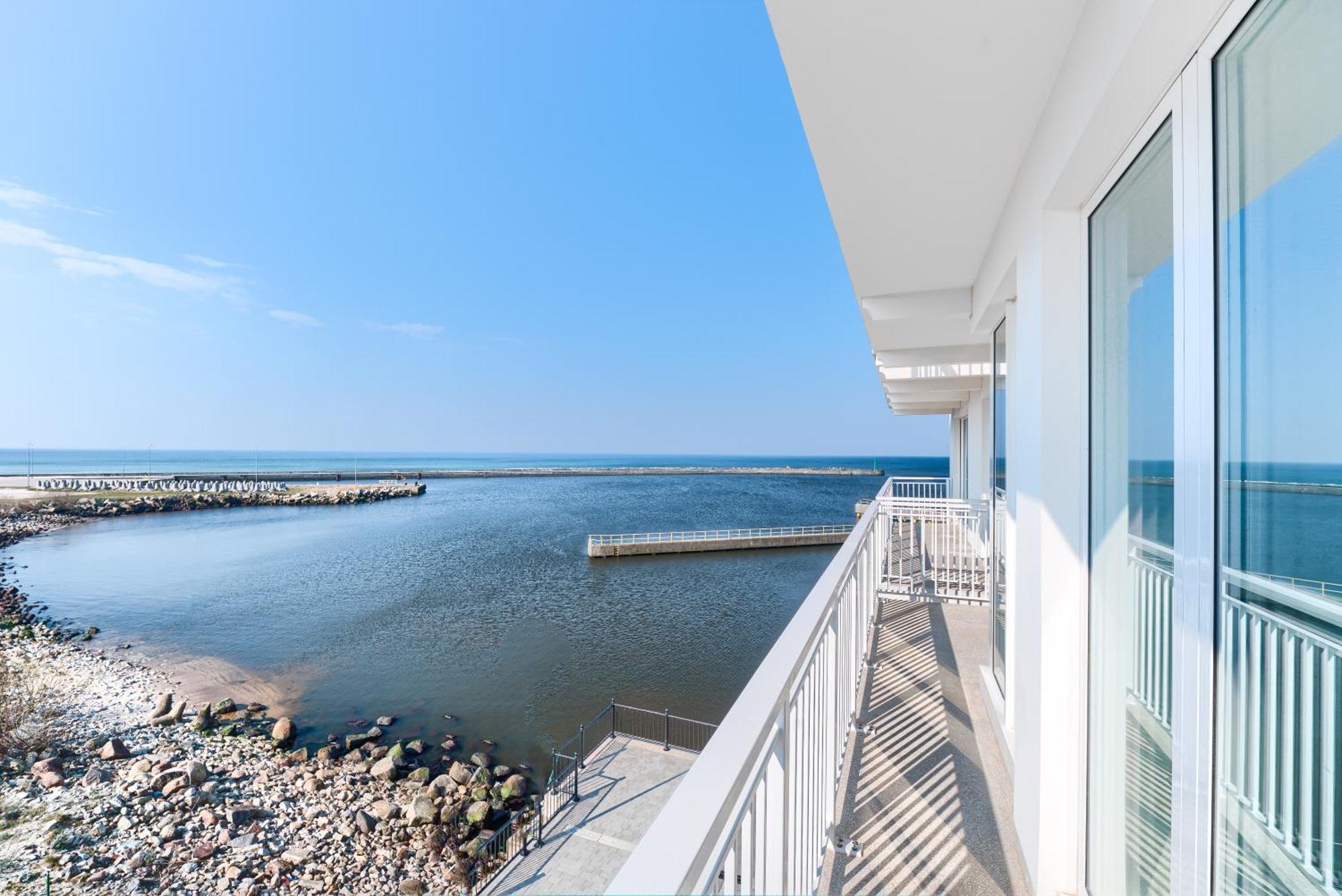Aparthotel Sea Collection By Marina Royale Ujście-Darłowskie Exterior foto